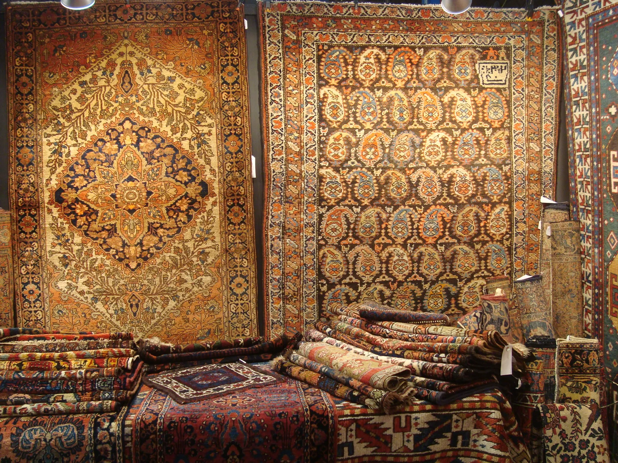Lori Frandino Antique Rugs